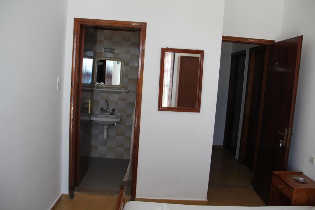 Hotel Stavris Хора-Сфакион Экстерьер фото