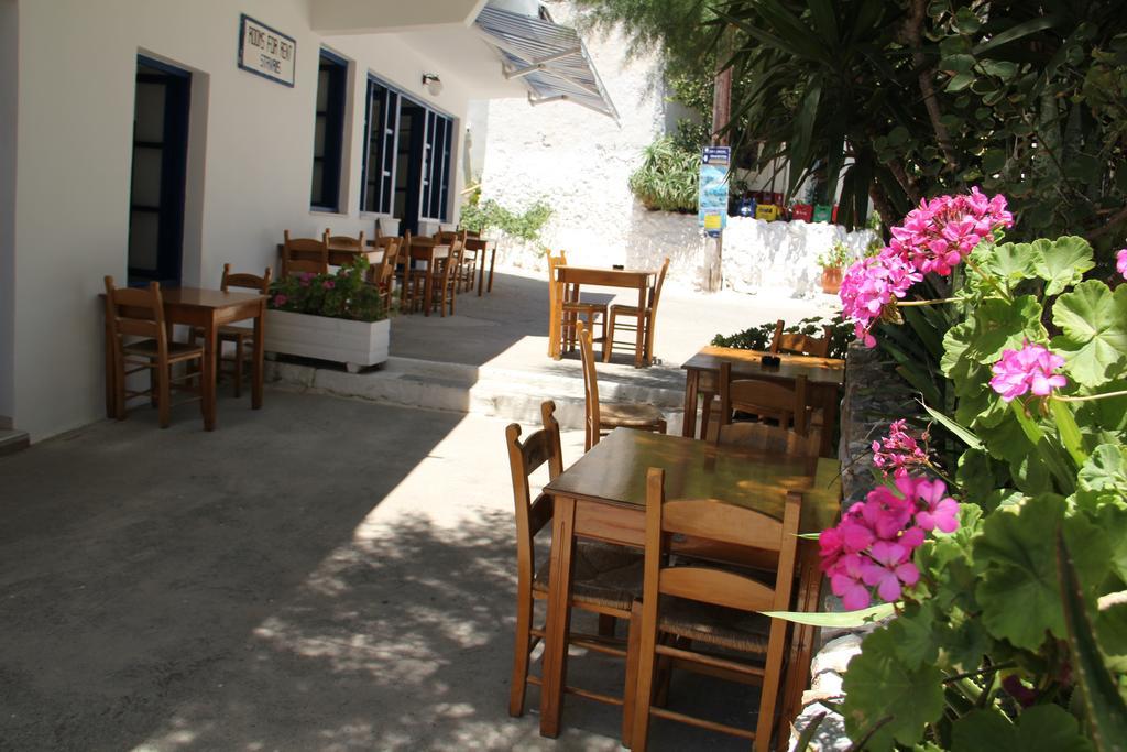 Hotel Stavris Хора-Сфакион Экстерьер фото