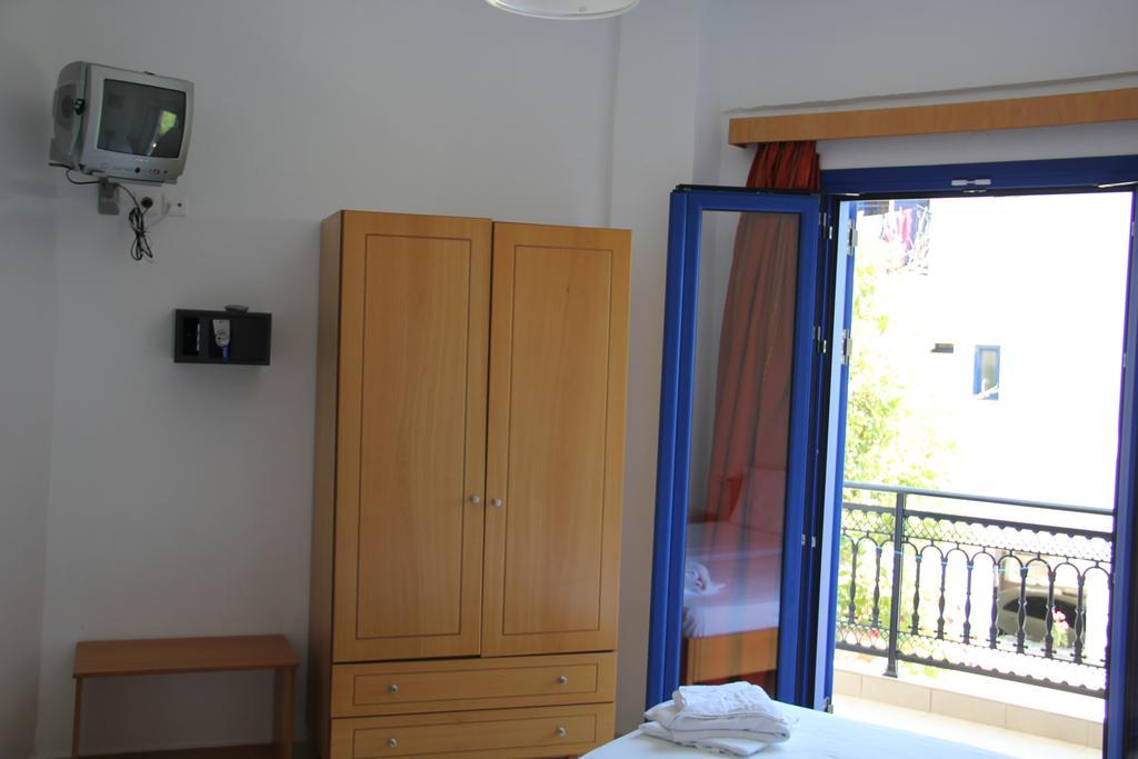 Hotel Stavris Хора-Сфакион Экстерьер фото