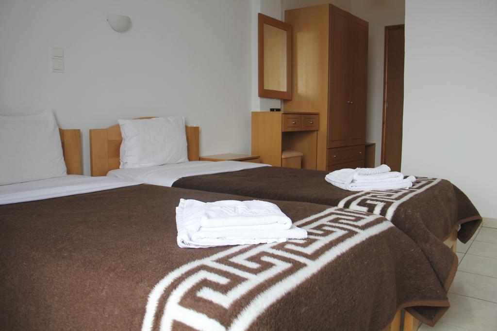 Hotel Stavris Хора-Сфакион Экстерьер фото