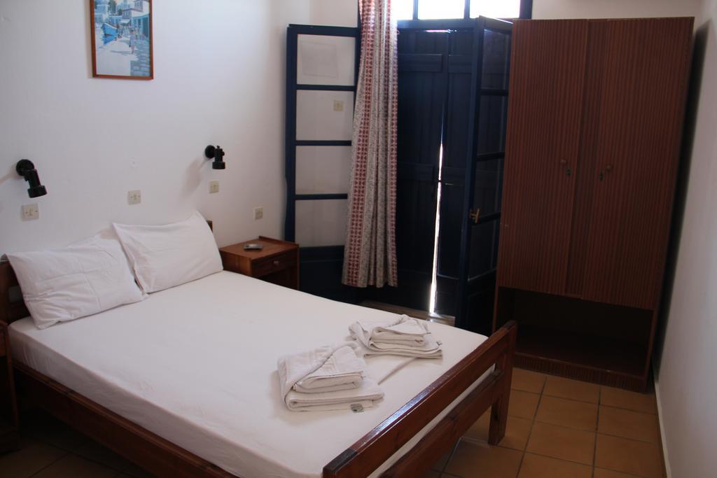 Hotel Stavris Хора-Сфакион Экстерьер фото