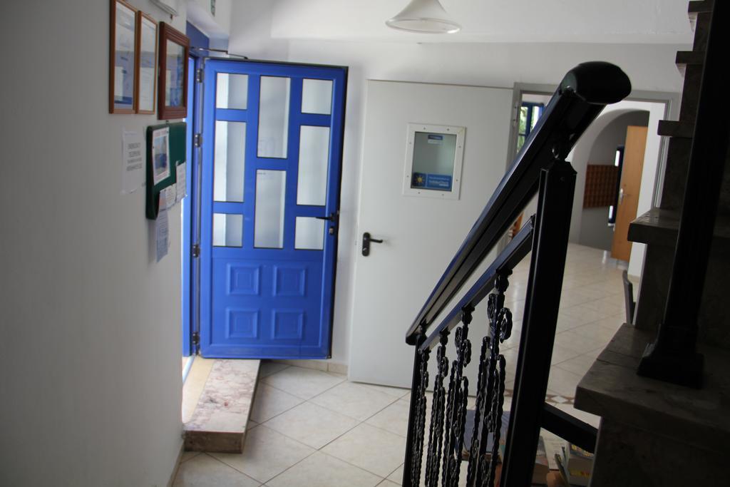 Hotel Stavris Хора-Сфакион Экстерьер фото